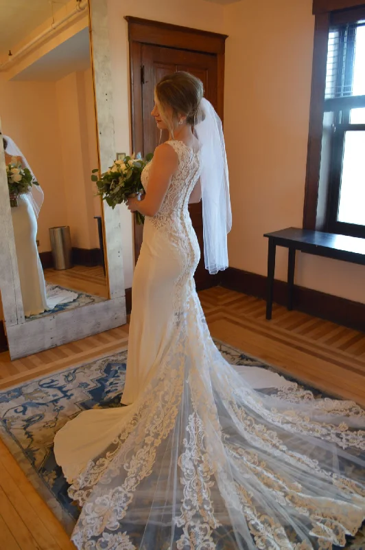 Instant Discount Allure Bridals