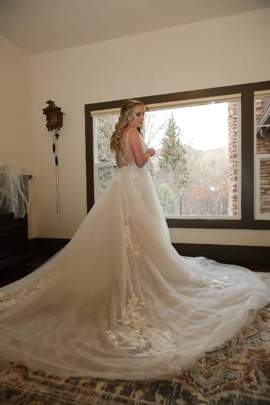 Super Savings Allure Bridals