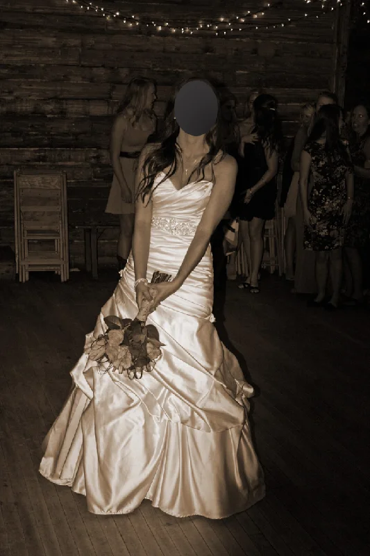 Final Sale Allure Bridals