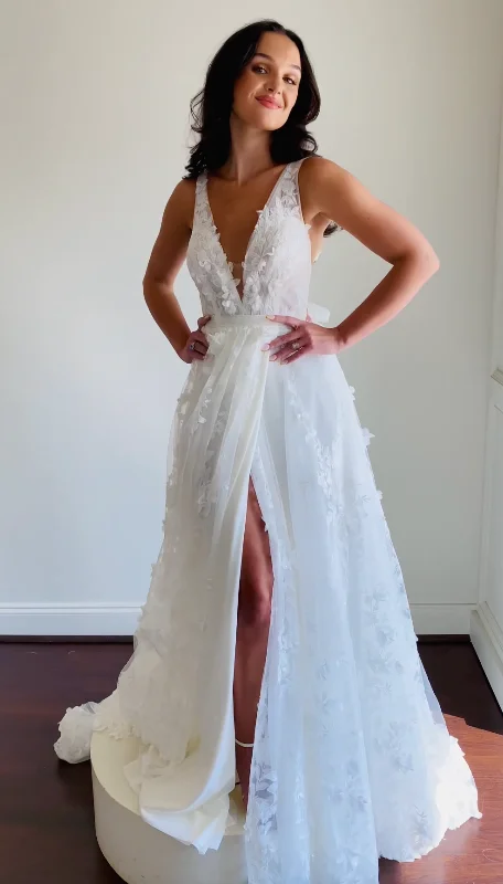 Sneak Peek Sale Martina Liana 1630