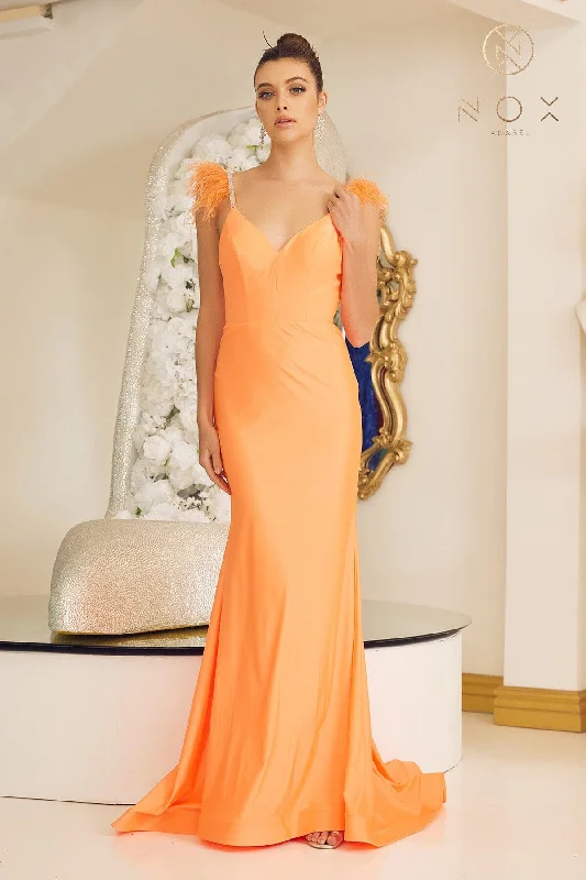 Mega Sale Fitted Sleeveless Feather Gown by Nox Anabel T1138