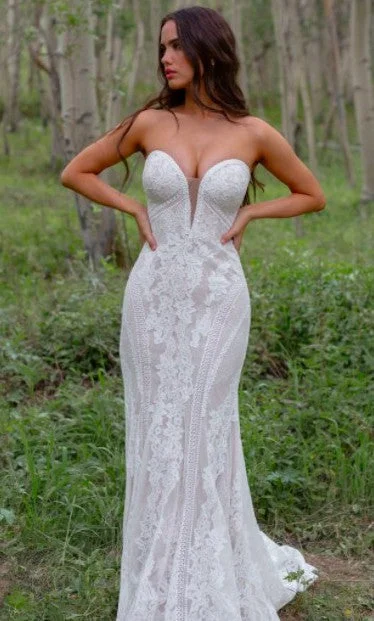 Closeout Sale Allure Bridals