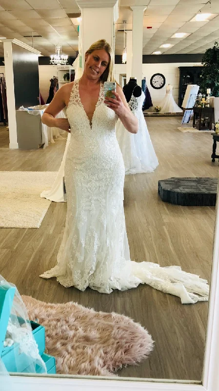 Online Only Allure Bridals 9771