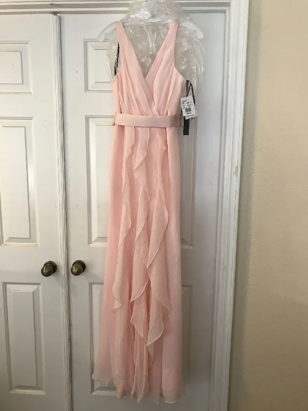 Markdowns Vera Wang VW360189 petal
