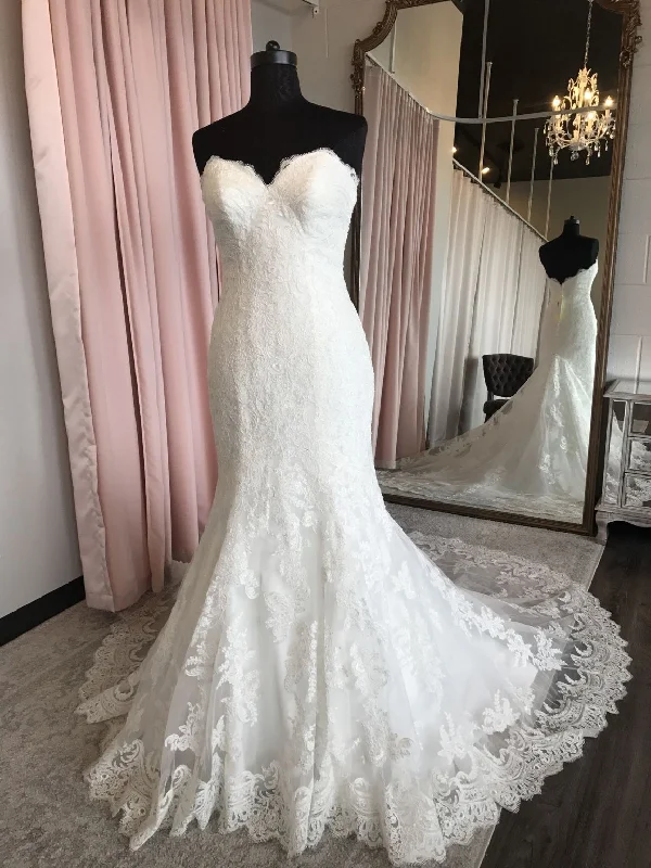 Take Advantage Allure Bridals