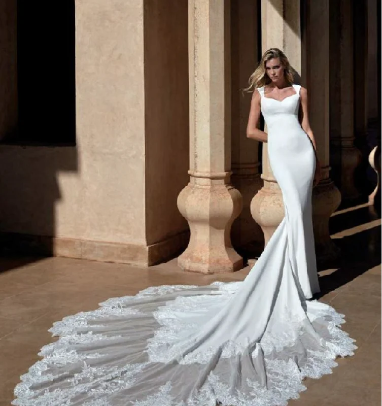 Unmissable Offer Pronovias Brunei Crepe Mermaid