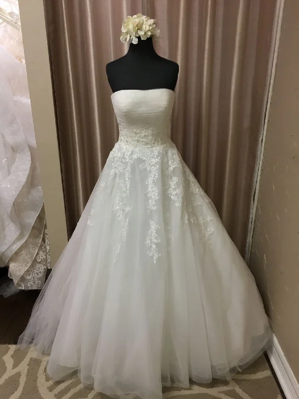 YEAR-End Sale Allure Bridals