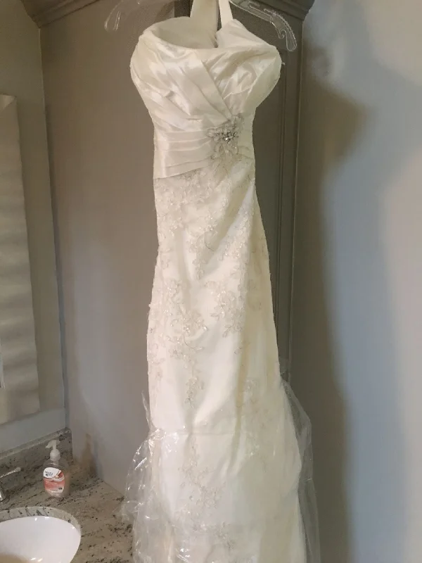 Stock Clearance Allure Bridals