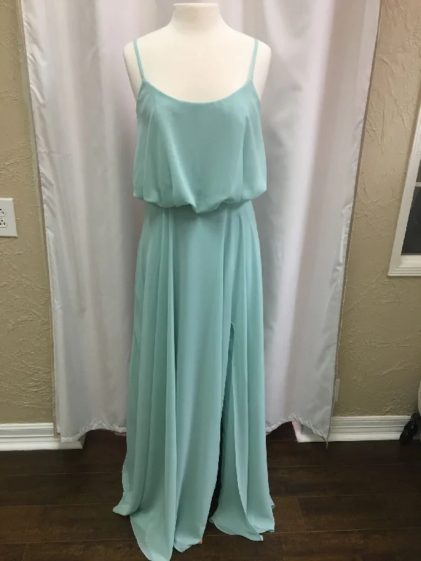 Year-End Sale Allure Bridals