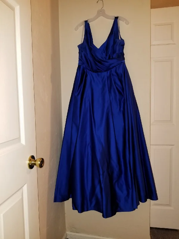 Limited Availability David's Bridal