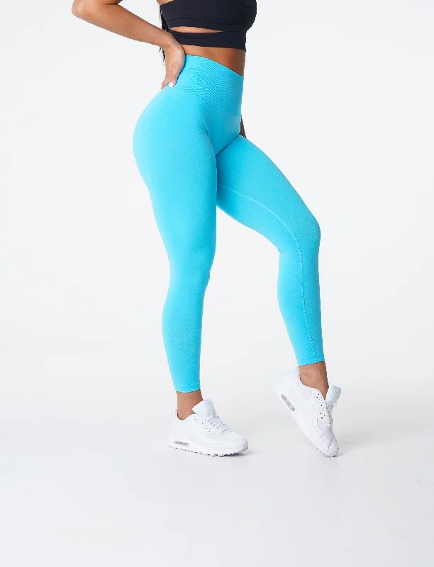 Steals and Deals Aqua NV Seamless Leggings