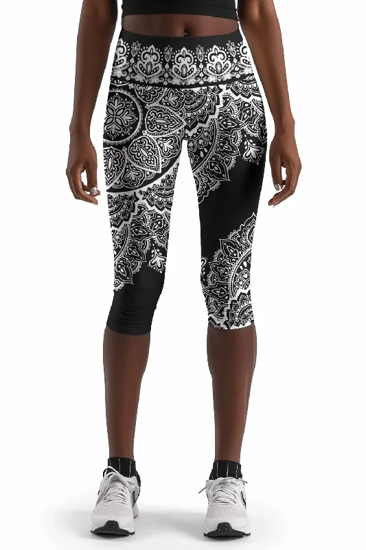 Epic Deals Black Nirvana Ellie White Boho Performance Yoga Capri Leggings - Women