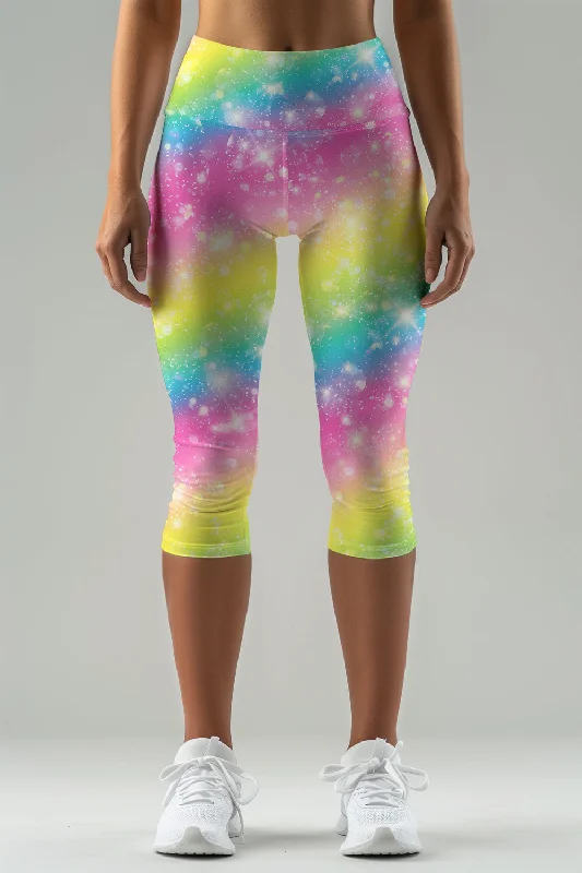 The Best Prices Bright Story Ellie Colorful Shimmer Print Yoga Capri Leggings - Women The Best Prices Bright Story Ellie Colorful Shimmer Print Yoga Capri Leggings - Women