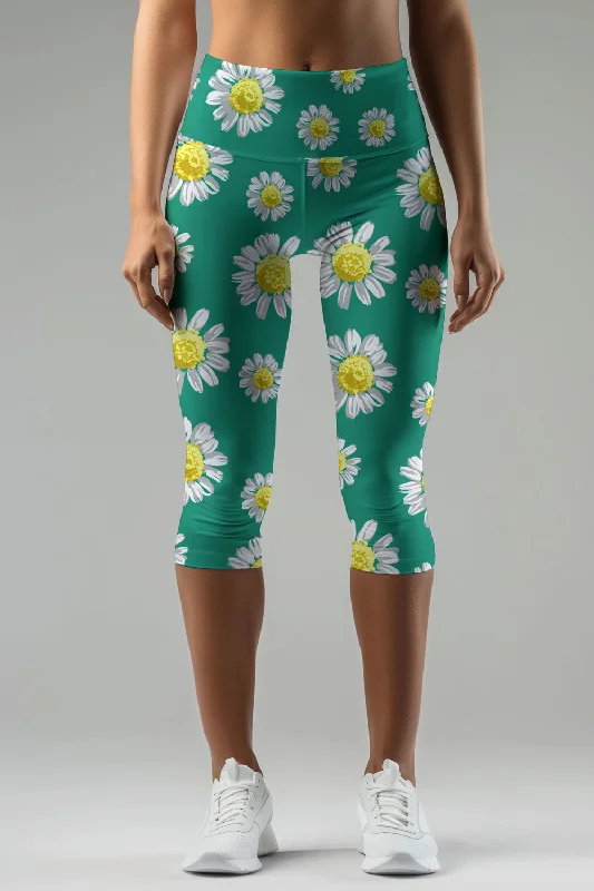 Midnight Madness Remarkable Daisy Ellie Emerald Green Print Yoga Capri Leggings - Women Midnight Madness Remarkable Daisy Ellie Emerald Green Print Yoga Capri Leggings - Women