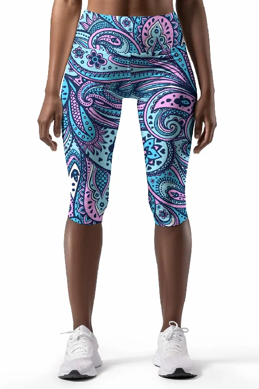 Savings Bonanza Sensation Ellie Blue Geometric Print Yoga Capri Leggings - Women
