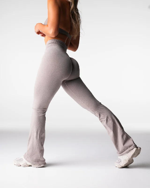 Great Deals Taupe Iconic Seamless Flare Leggings