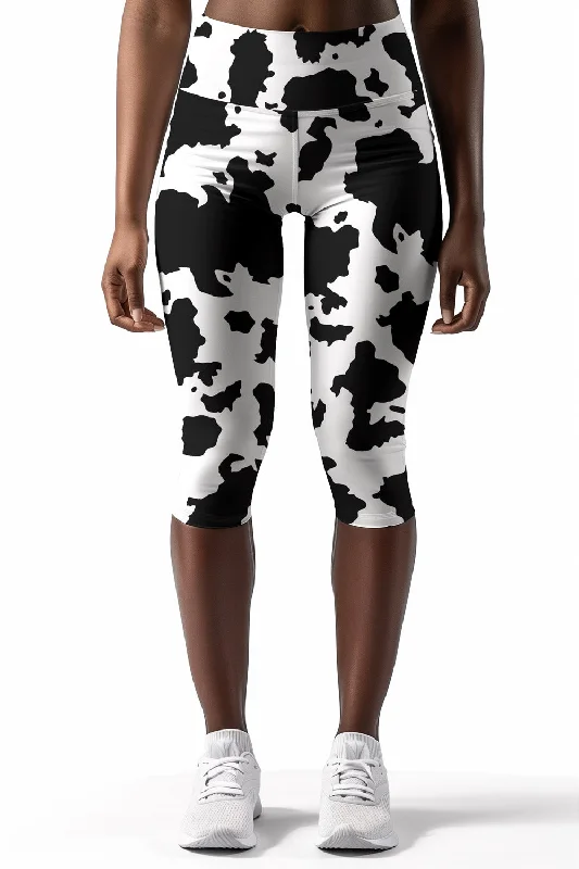Final Clearance Te Amo MOO-cho Ellie White Black Cow Print Yoga Capri Leggings - Women Final Clearance Te Amo MOO-cho Ellie White Black Cow Print Yoga Capri Leggings - Women