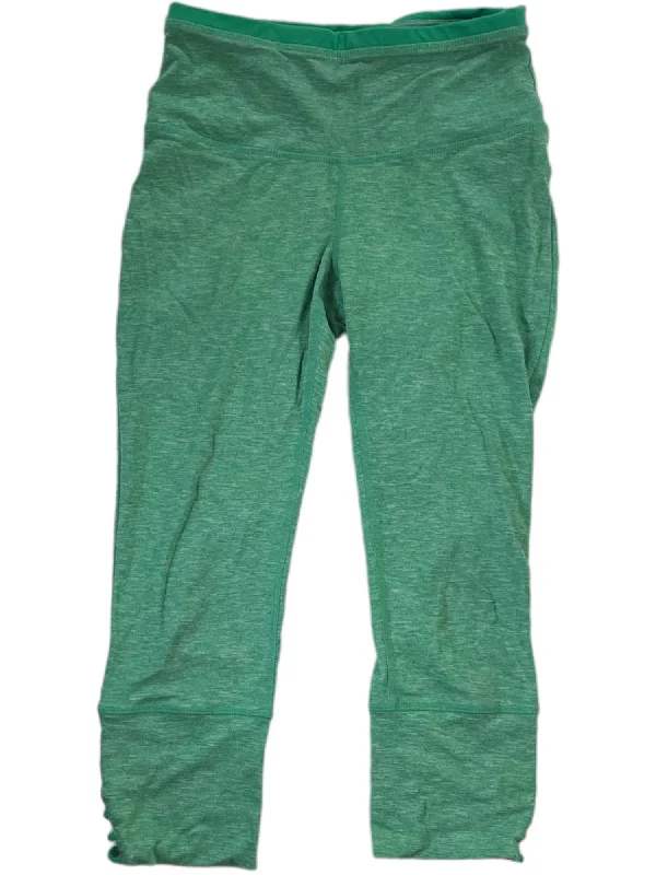 green:#81c784