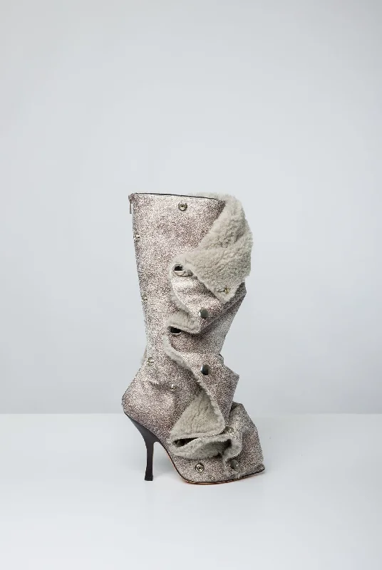 Year-End Sale Y/Project Snap Boots in Light Grey