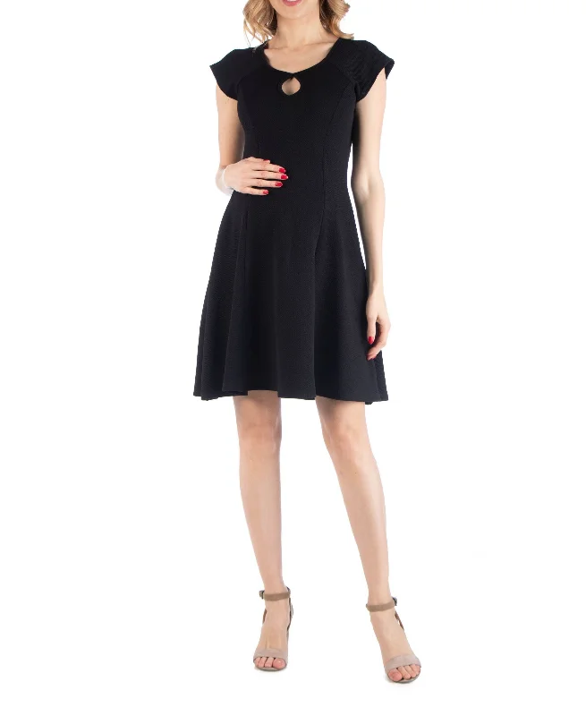 Incredible Offers Maternity Dress with Keyhole Neck
